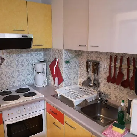 Leo Διαμέρισμα *